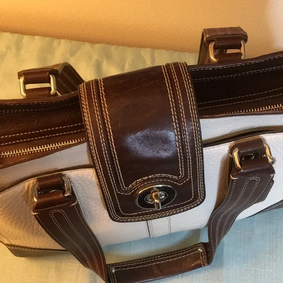 Coach Hamptons Pebble Leather White Brown Satchel - Picture 3 of 13